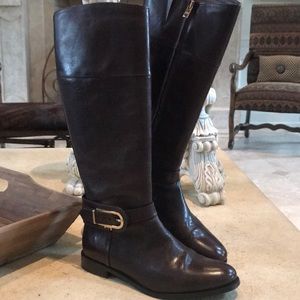 Burberry Bridle Leather Winton Riding Boot